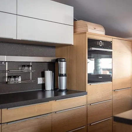 Penthouse „das Besenhaus“ Apartamento *