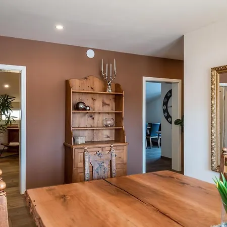 Penthouse „das Besenhaus“ Apartamento *